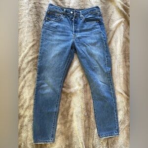 Women Levi’s 501 taper - no rips, no stains, mid-high waist, 28 W 28 L / NWOT